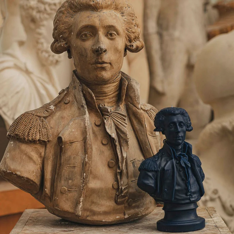 Bust Candle Collection Lafayette - Candle (navy blue) - Image 3